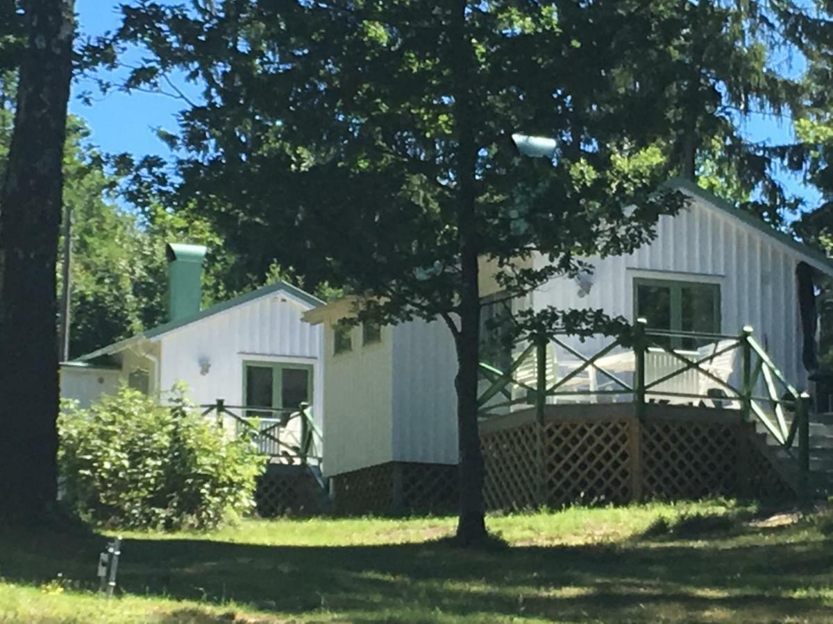 Villa Sommarhemmet Oresjo Trollhättan Exterior foto
